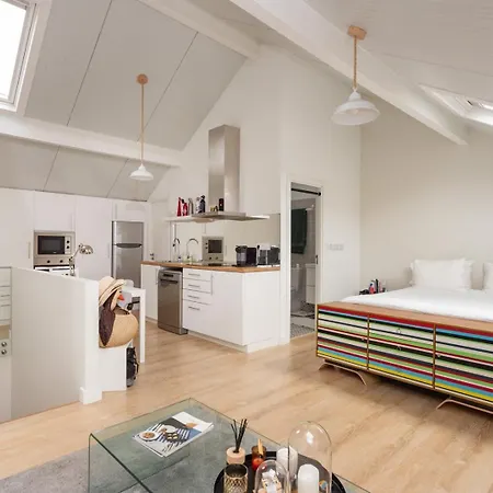 Modern Loft In Principe Real - Aircon | By Airnest Apartment *